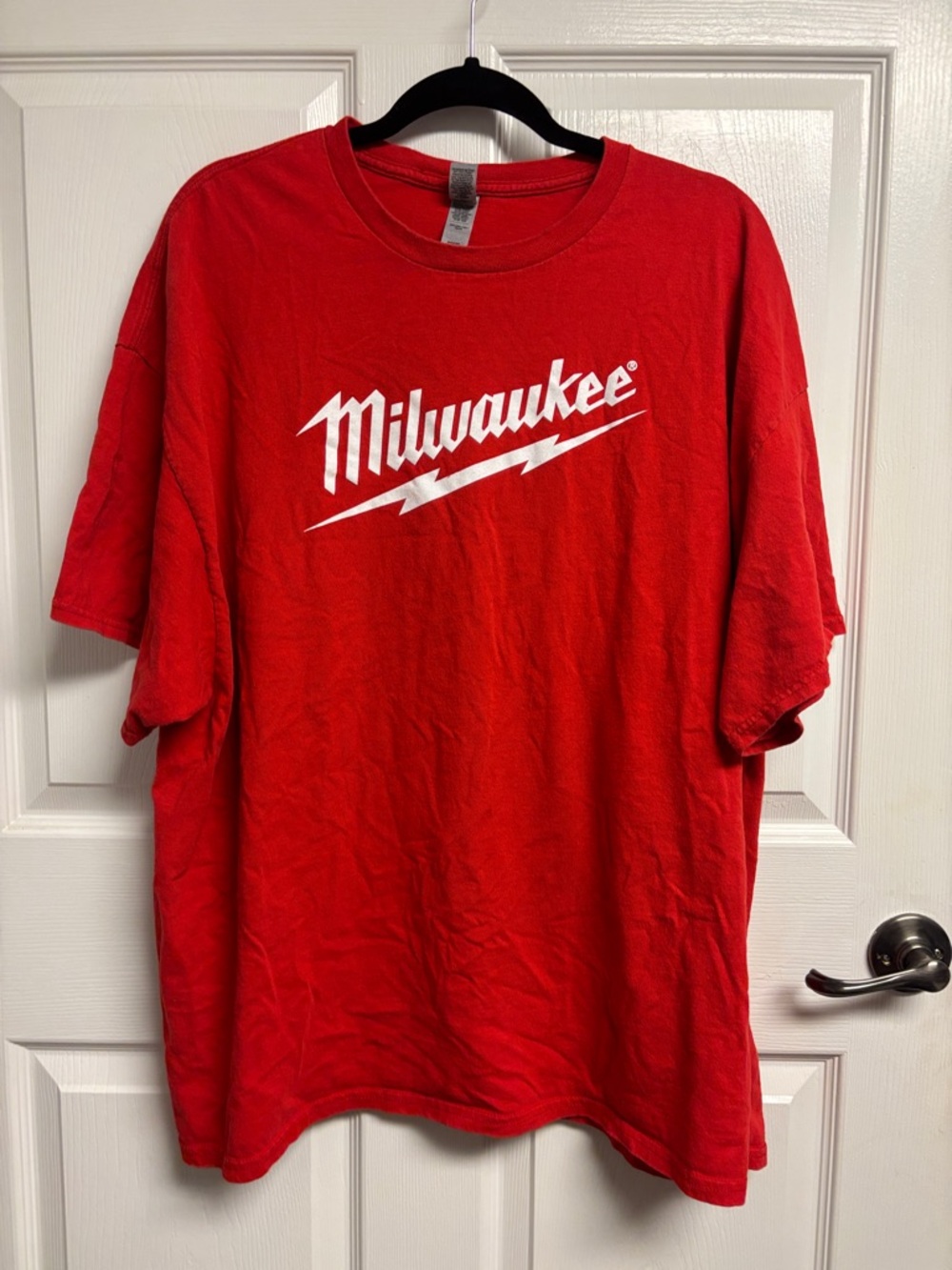 Gildan Red Graphic Tee